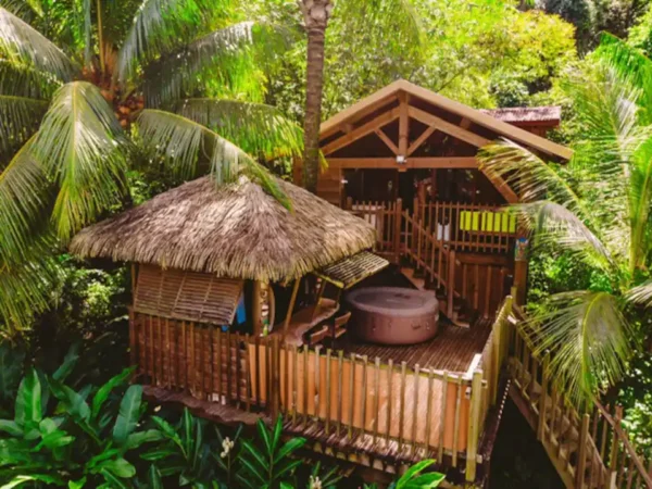 Gîtes Bungalows Pointe-Noire, Basse-Terre, Guadeloupe