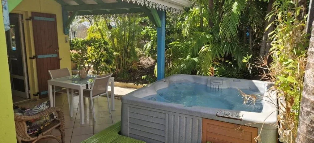 Gîtes Bungalows Sainte-Anne, Grande-Terre, Guadeloupe
