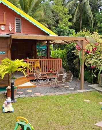 Gîtes Bungalows Baie-Mahault, Basse-Terre, Guadeloupe