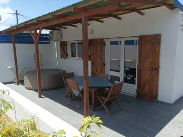 Gîte créole en Guadeloupe Le Moule, Grande-Terre