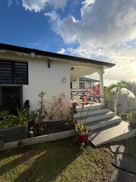 Villa avec piscine à la location pour les vacances Deshaies, Basse-Terre, Guadeloupe